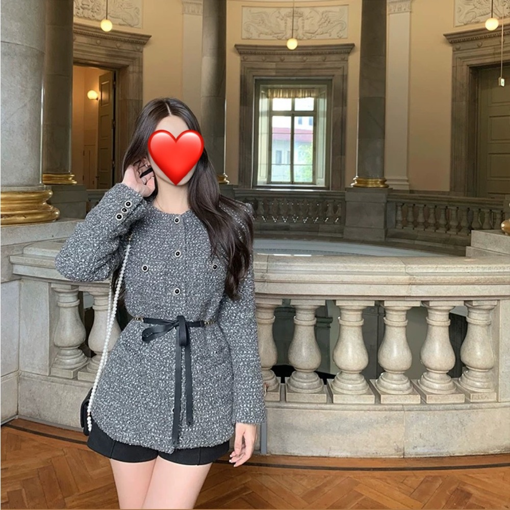 Beautiful Gray Silver Mixed Tweed Jacket in Medium